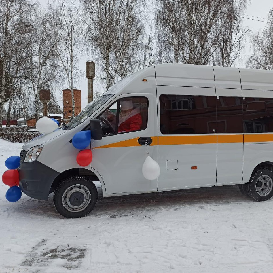 Болховский дом-интернат для престарелых и инвалидов получил микроавтобус