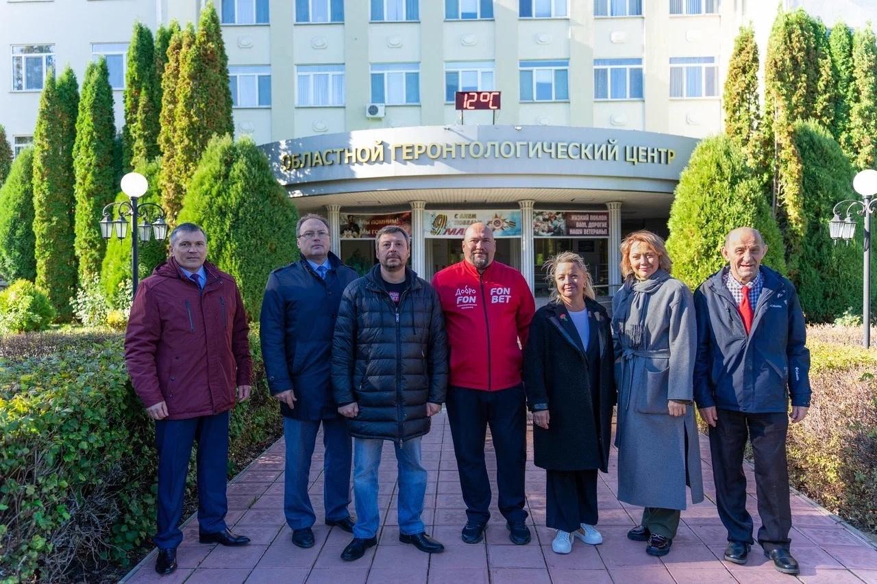 В Областном геронтологическом центре ветеранов войны и труда открылась спортивная площадка