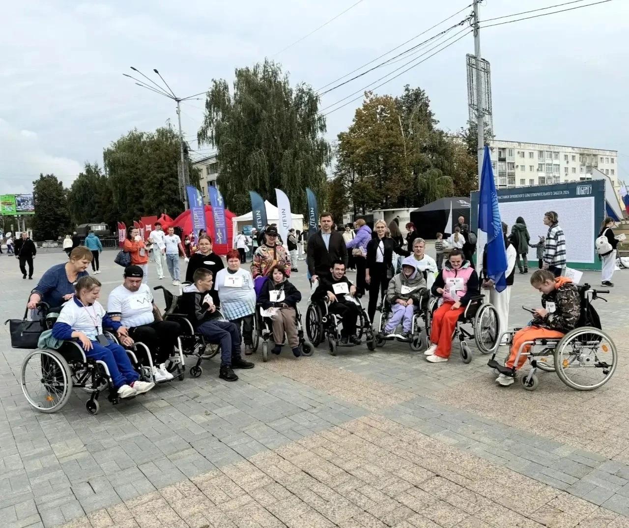 Наши сотрудники приняли участие в благотворительном забеге "ПОБЕРЕГУ"